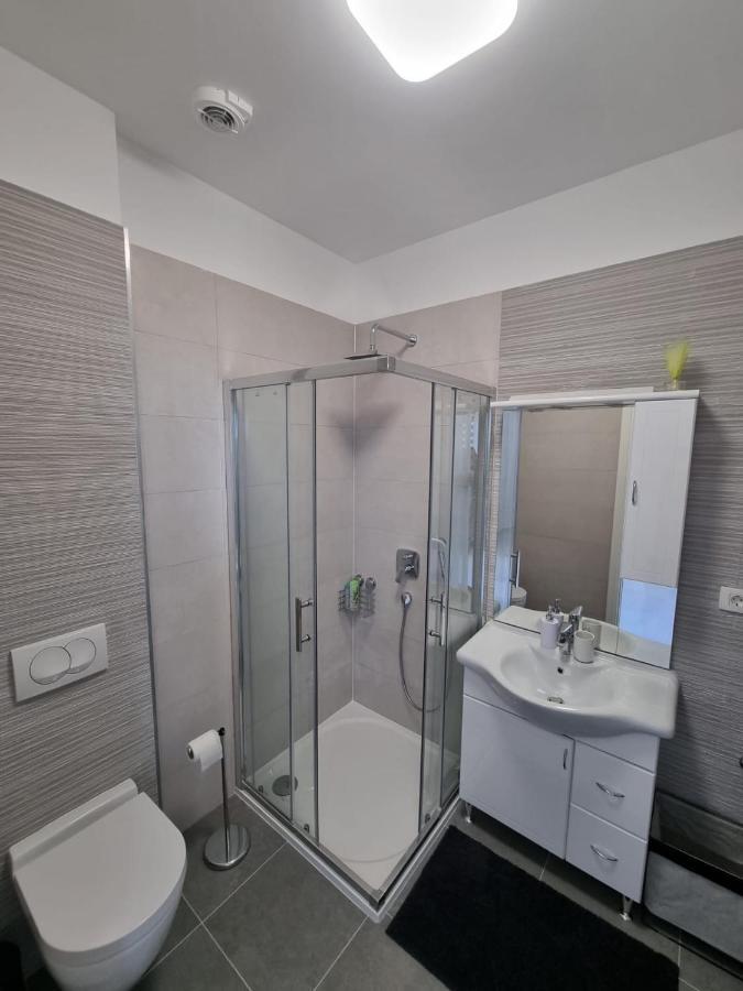 Drniš Apartmani Toni מראה חיצוני תמונה