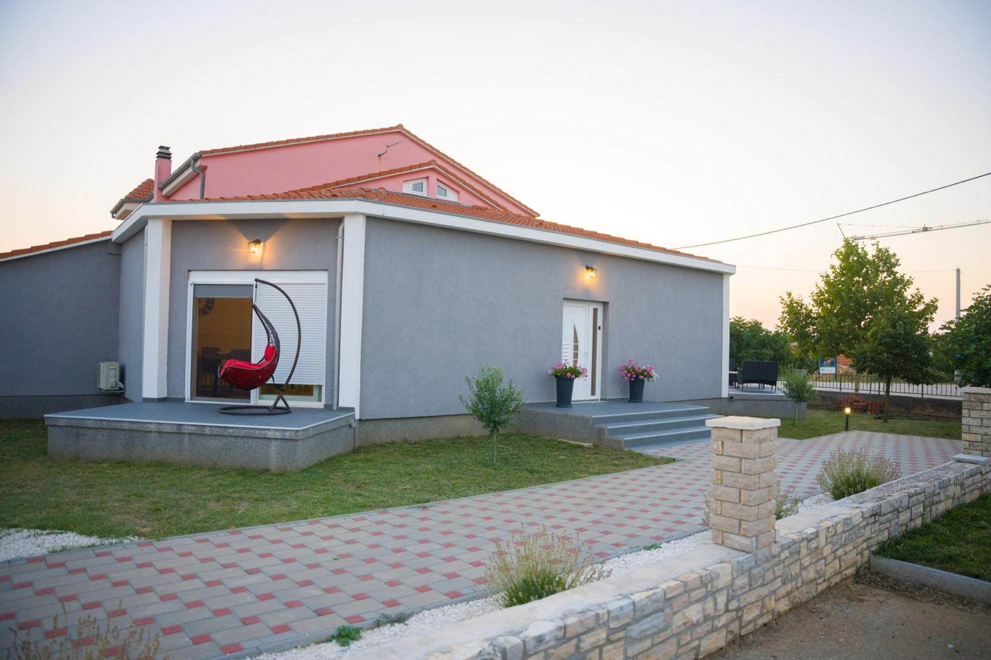 Drniš Apartmani Toni מראה חיצוני תמונה