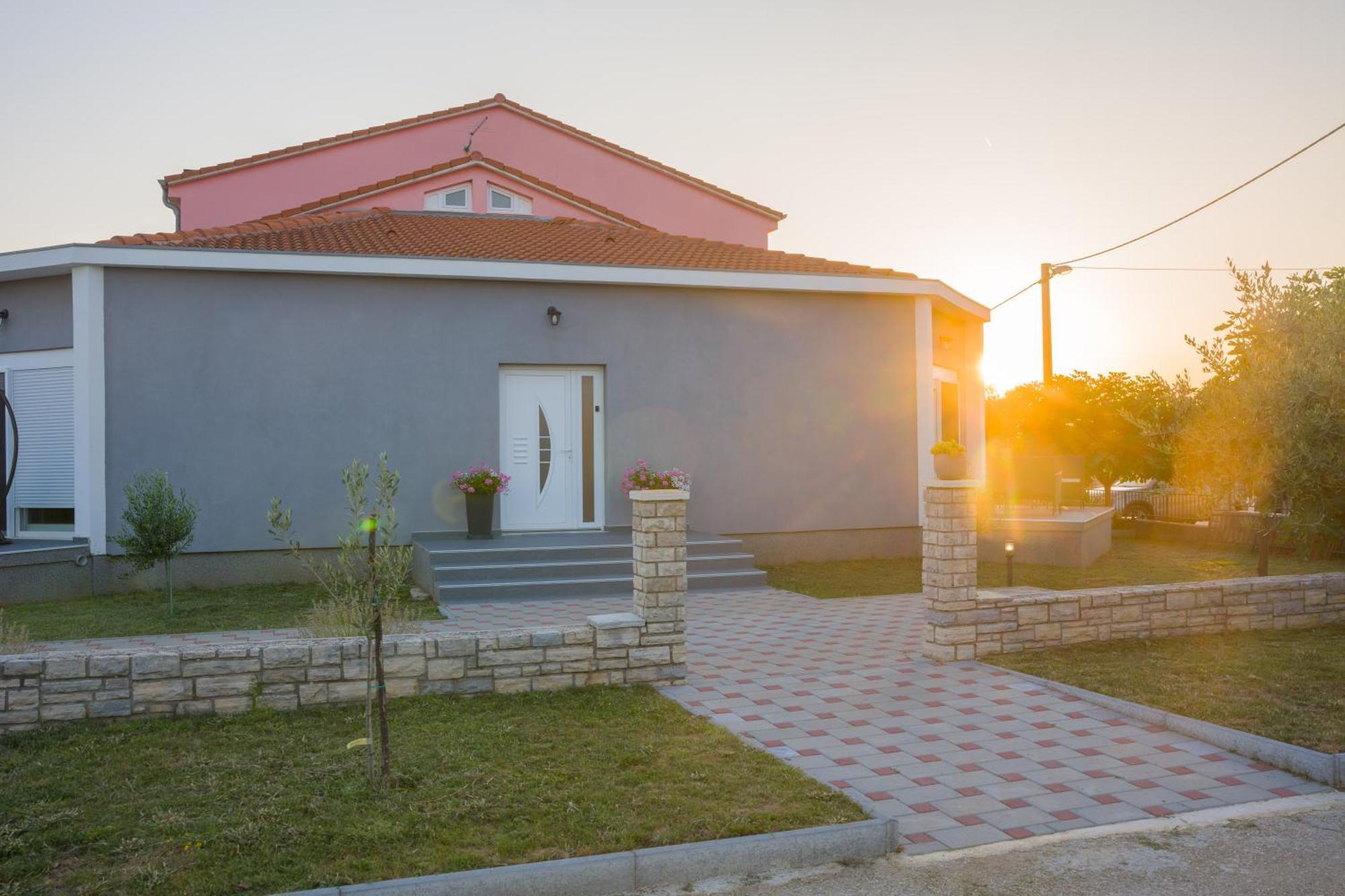 Drniš Apartmani Toni מראה חיצוני תמונה